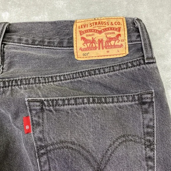 Levi's 501 Grey Wash Button Fly Straight Leg Distressed Hem Jeans Sz 27 Grunge - Picture 12 of 13